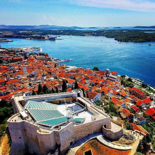 Apartment Maro Sibenik